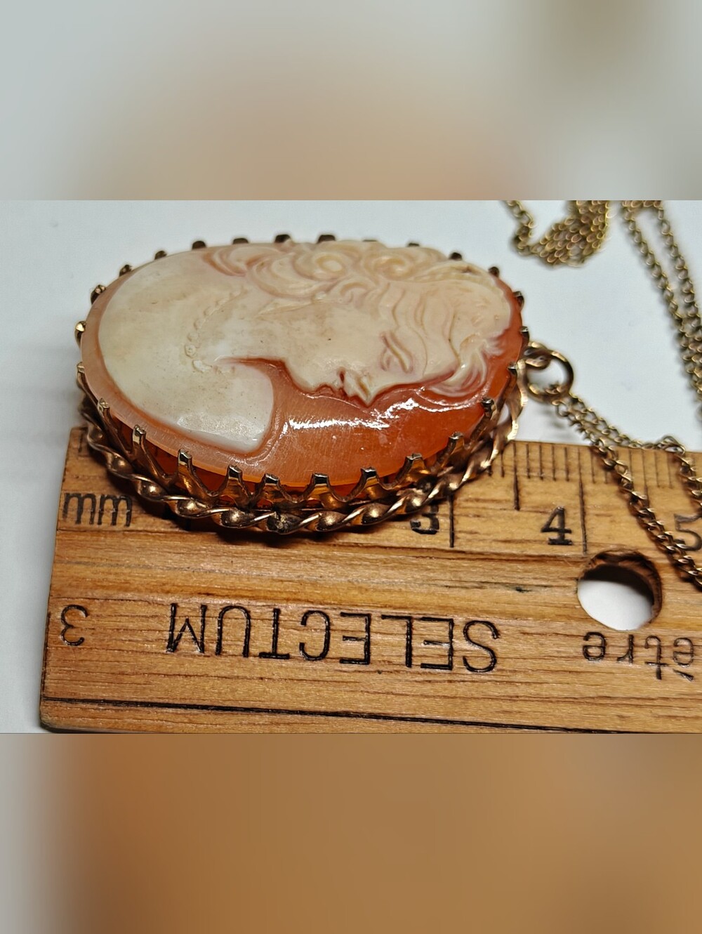 Vintage Antique Cameo Pendant Necklace - Picture 14 of 15